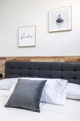 Cama o camas de una habitación en Apartamentos a 5 minutos del centro de Madrid 4P