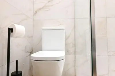 Un baño de For You Rentals Céntrico y Luminoso Apartamento TEMPORAL en Madrid EST22