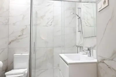 Un baño de For You Rentals Céntrico y Luminoso Apartamento TEMPORAL en Madrid EST22