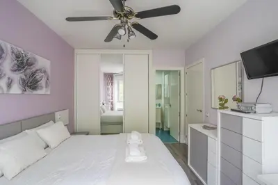 Cama o camas de una habitación en Cozy apartment-1Bedroom 1Bathroom-Salamanca