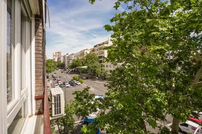 El barrio de los alrededores o un barrio cerca de este apartamento