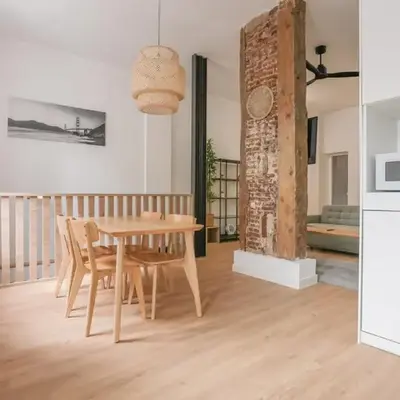 Modern Duplex-2Bedrooms 3Baths-Palacio