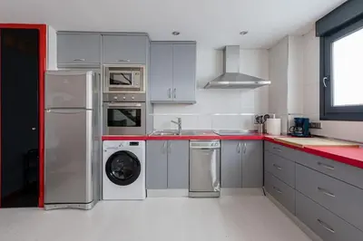 Una cocina o zona de cocina en Atractive duplex next to Retiro Park - L4
