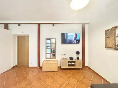 Una televisión o centro de entretenimiento en Centro Lavapiés Mesón D Paredes