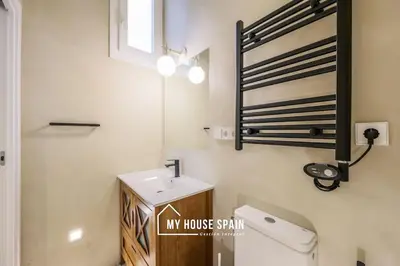Un baño de MyHouseSpain - La Cestería