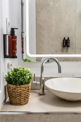 Un baño de Waou Malasaña VI - Alquiler Corta Duración