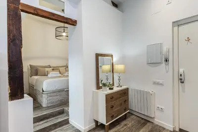Cama o camas de una habitación en Waou Malasaña VI - Alquiler Corta Duración