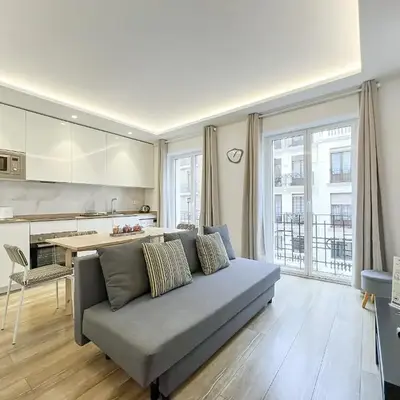 Piso luminoso2H/2B Barrio Salamanca Berlany España