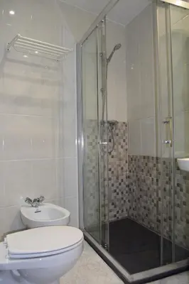 Un baño de Hostal Rofer