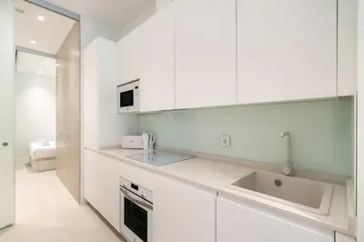 Una cocina o zona de cocina en Flat in Chamberí with direct entrance BG