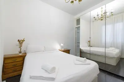 Cama o camas de una habitación en GuestReady - Madrid's Stylish Escape
