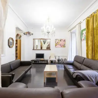 GuestReady - Madrid's Stylish Escape
