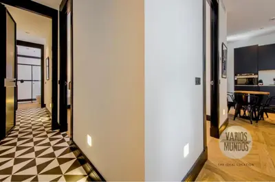 Zona de estar de Glamour Madrileño para 6, vive en Calle del Aguila E3