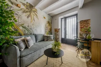 Zona de estar de Confortable Apt para 9pax en el centro de Madrid E3