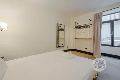 Cama o camas de una habitación en Magia Madrileña para 4 en Calle del Aguila E3