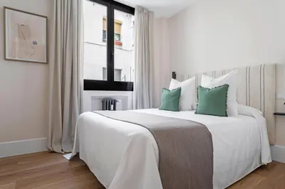Cama o camas de una habitación en Magnifico y recién reformado junto a Gran Vía