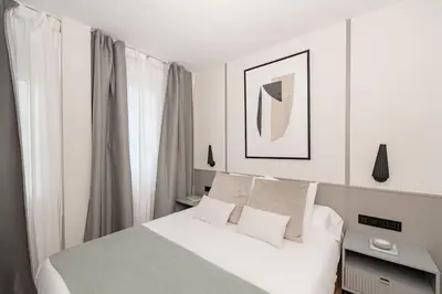 Cama o camas de una habitación en Chueca IV calle Escorial 2BR 2BH