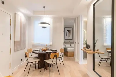 Zona de estar de Chueca IV calle Escorial 2BR 2BH
