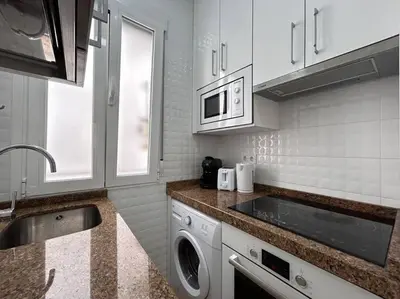 Una cocina o zona de cocina en Flat in the Barrio de Las Delicias, Madrid