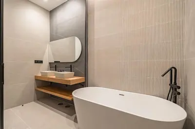 Un baño de Centro XIII calle de la Paz 2BR 2BH