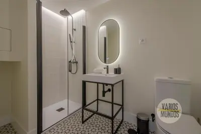 Un baño de Tu refugio para 4 en Malasaña, conoce San Bernardo 20