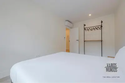 Cama o camas de una habitación en Tu alojamiento para 6 en Malasaña ven a San Bernardo 20