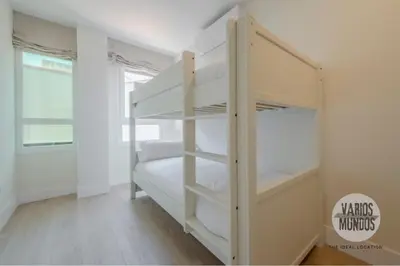 Cama o camas de una habitación en Tu alojamiento para 6 en Malasaña ven a San Bernardo 20