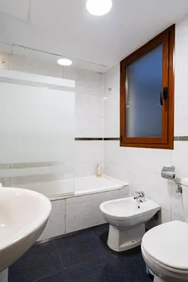 Un baño de Luminoso, pleno Madrid