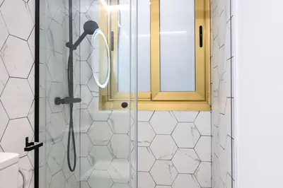 Un baño de For You Rentals Apartamento TEMPORAL céntrico de dos dormitorios SIL27