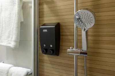 Un baño de Hostal Sun Gate