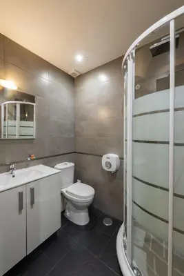 Un baño de Apartamentos Day Madrid CALLAO II