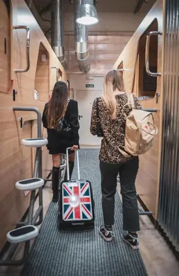 Clientes alojados en Gallery Hostel Madrid residencia