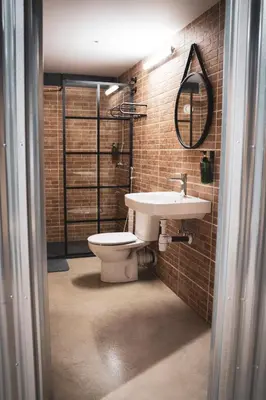 Un baño de Gallery Hostel Madrid residencia