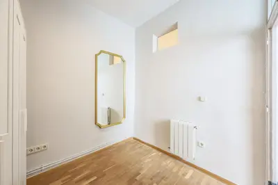 Plano de Apartamento de diseno en Gran Via -No ascensor-