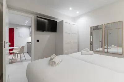 Cama o camas de una habitación en LAUREL-MintyStay Apartments 2
