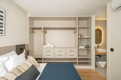 Cama o camas de una habitación en Salamanca VII calle Conde de Peñalver 2BR 2BH