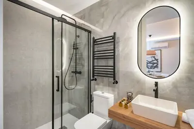 Un baño de Salamanca VII calle Conde de Peñalver 2BR 2BH