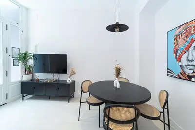 Una televisión o centro de entretenimiento en Oslo