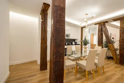 Plano de Chueca VIII calle Hortaleza 3BR 3BH