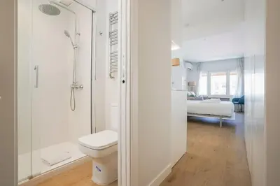 Un baño de Cozy studio-Chamberí