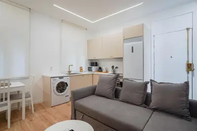 Una cocina o zona de cocina en Cozy and Modern-1Bedroom 1Bathroom-Delicias