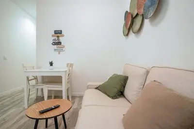 Zona de estar de Modern and Cozy-3 Bedrooms 1 Bathroom-Delicias