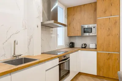 Una cocina o zona de cocina en Salamanca II 2BR 2BH