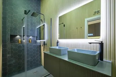 Un baño de ººººRS CityCentre DownTown WiFi AC SmartTVºººº