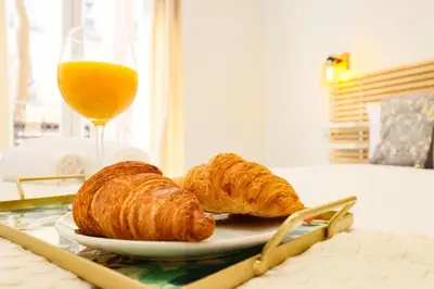 Comida en o cerca de este apartamento