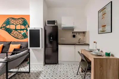 Una cocina o zona de cocina en Charming Urban Madrid I y II
