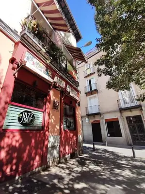 Edificio en el que se encuentra el apartamento