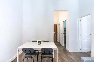 Plano de VR Estudios Apartments