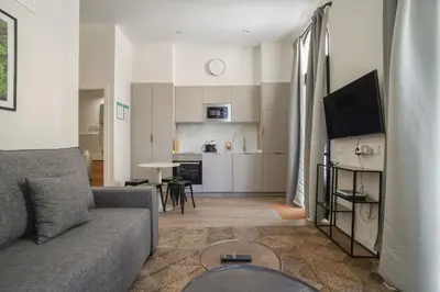 Una cocina o zona de cocina en Modern apartment-2Bedrooms 2Bathrooms-Bernabéu