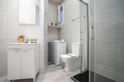 Un baño de Cozy apartment-1Bedroom 1Bath-Chamberí